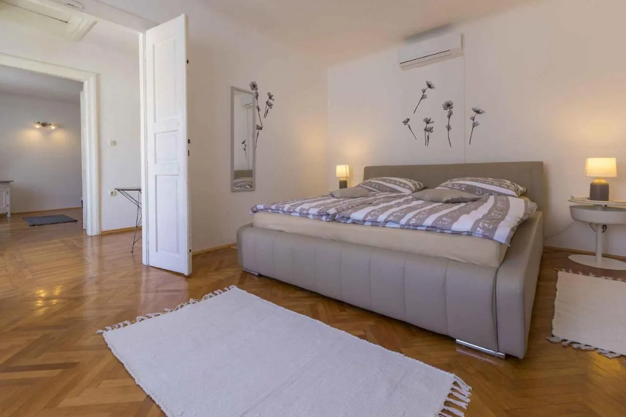 Holiday Home In Crikvenica 39155 Croatia