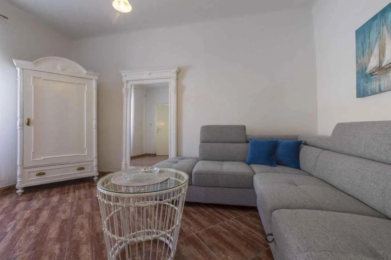 Holiday Home In Crikvenica 39155 Croatia